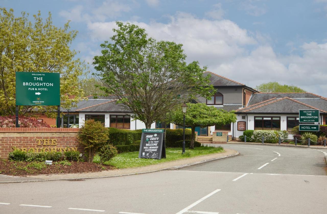 The Broughton Hotel By Greene King Inns Milton Keynes Bagian luar foto