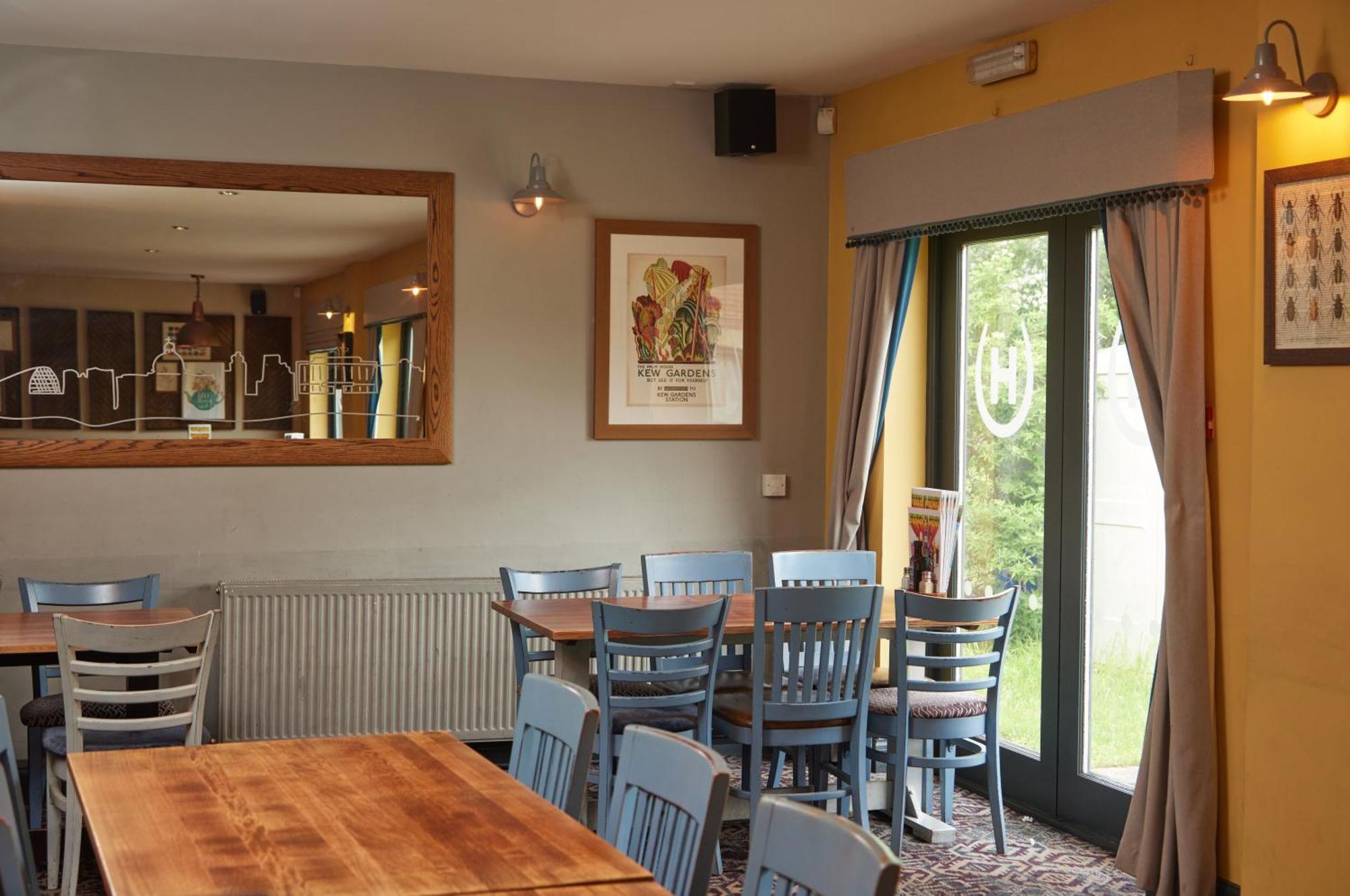 The Broughton Hotel By Greene King Inns Milton Keynes Bagian luar foto