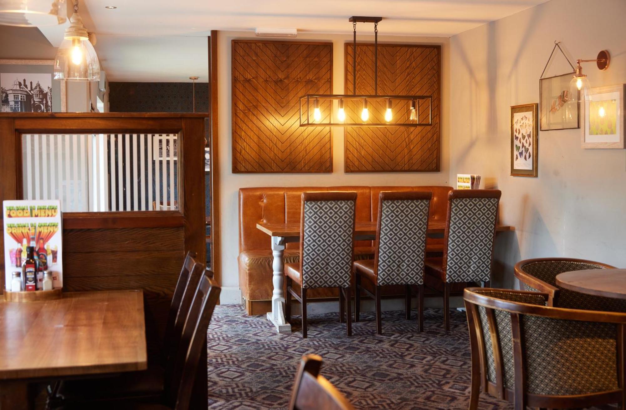 The Broughton Hotel By Greene King Inns Milton Keynes Bagian luar foto